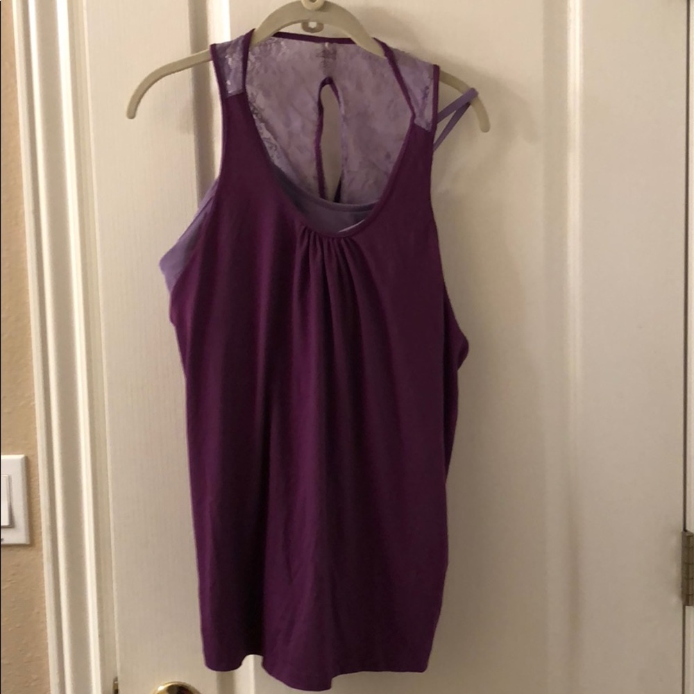 Calais women’s workout top